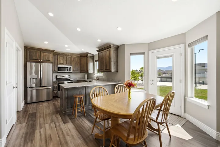 83 S Mustang Ridge Rd, Grantsville, Utah 84029