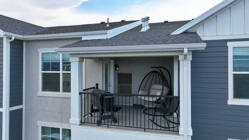 14453 S Selvig Way #302, Herriman, Utah 84096