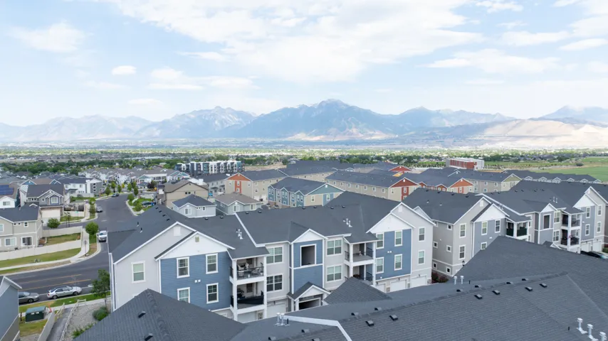 14453 S Selvig Way #302, Herriman, Utah 84096