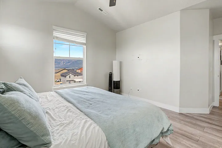 14453 S Selvig Way #302, Herriman, Utah 84096
