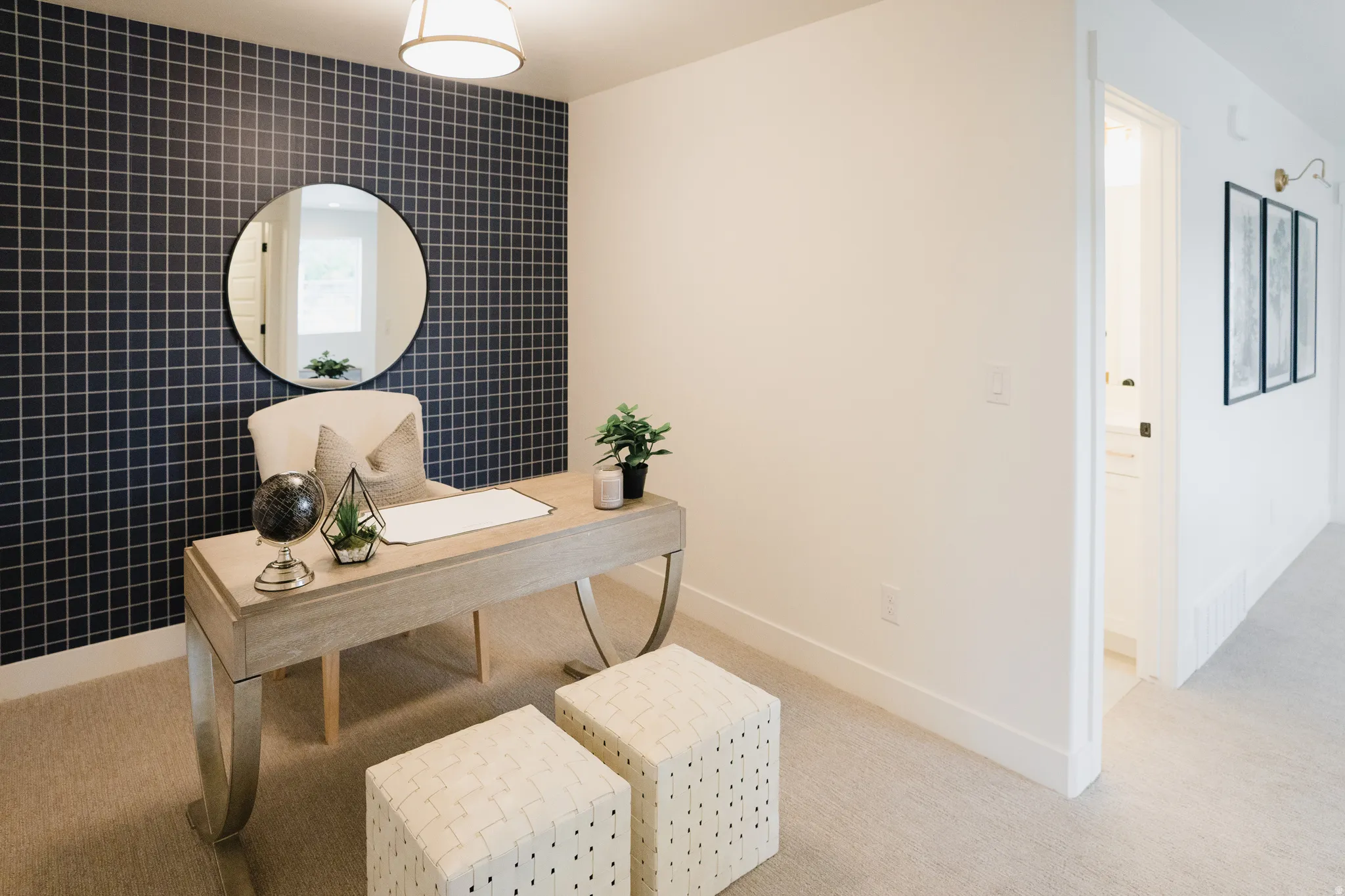 Accent wall with dark grid pattern