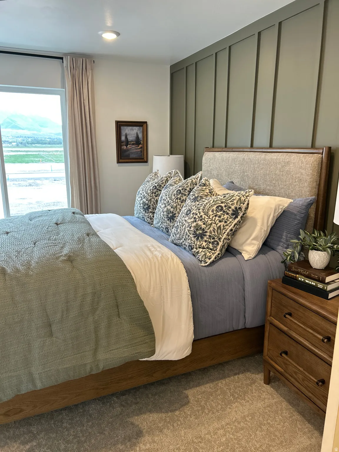 Accent wall with board and batten detailing