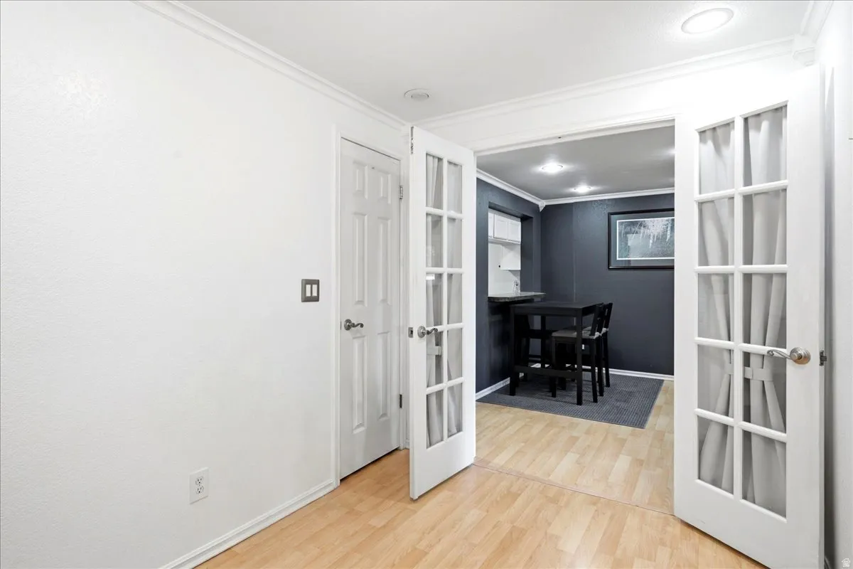 Den /office area