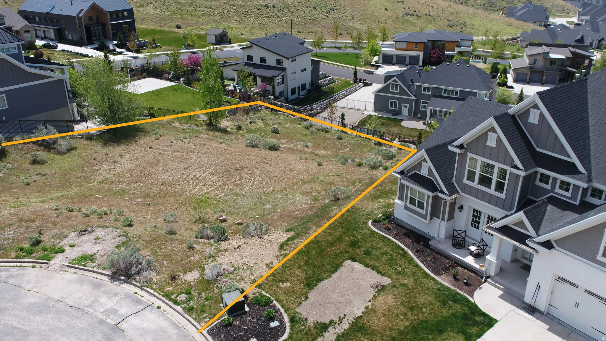 Large lot, surrounded by established homes, ready to build.