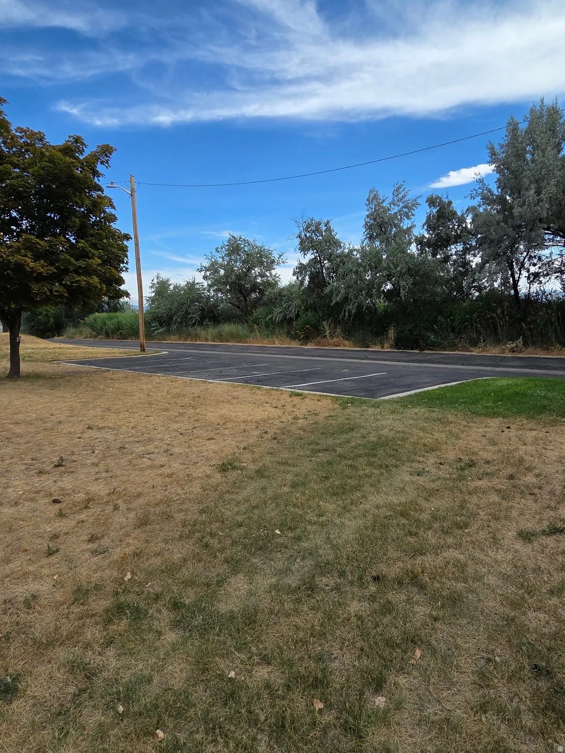 Addidtional guest parking