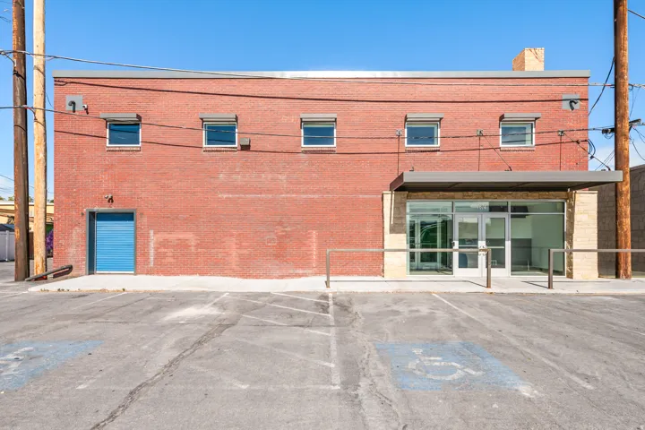7674 S Main St, Midvale, Utah 84047