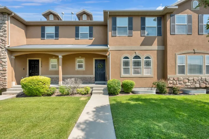 7902 S Dove Creek Ln, West Jordan, Utah 84081