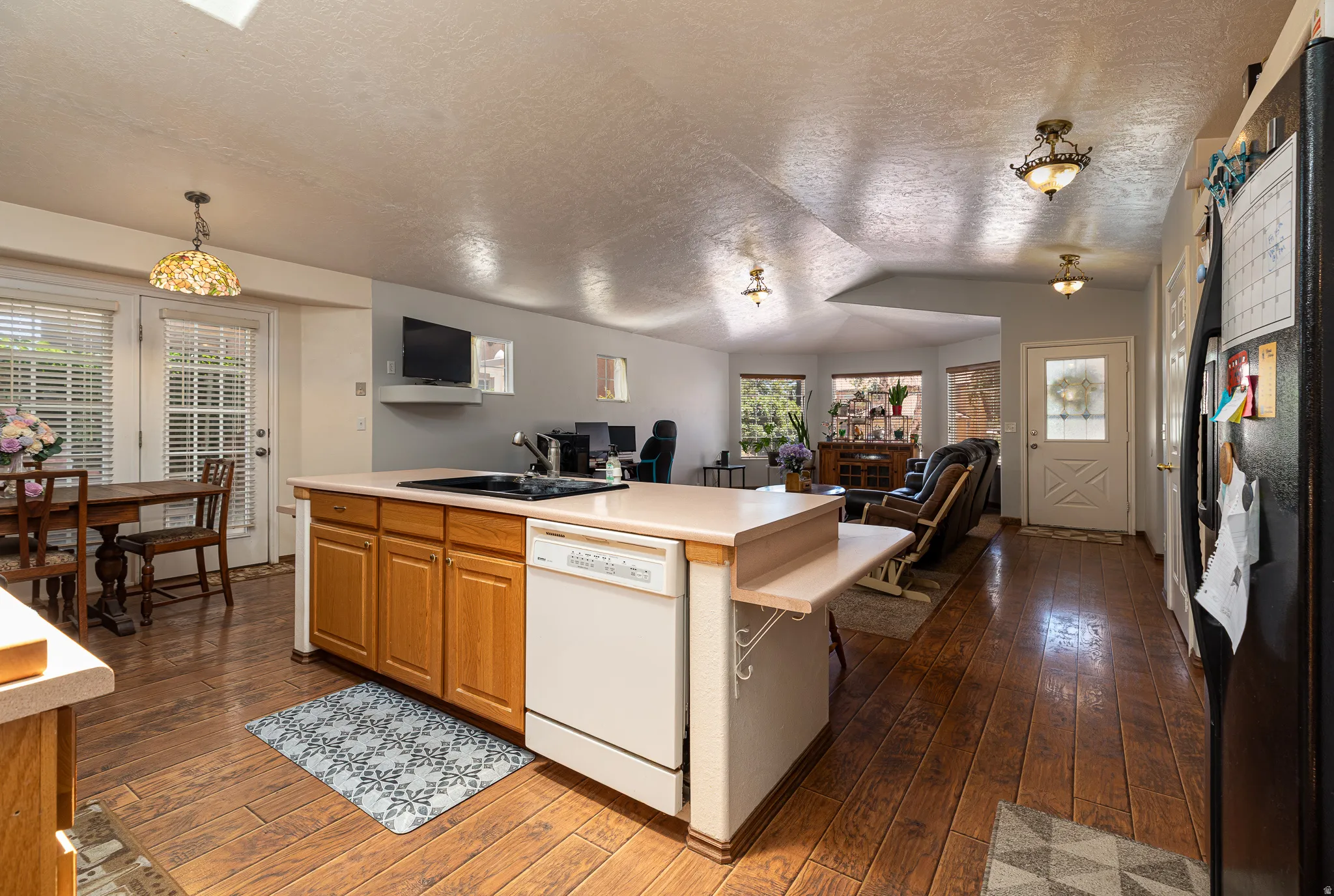 Open kitchen layout with island seating