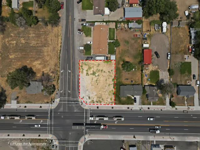 Corner lot with direct road frontage