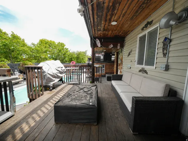 Deck