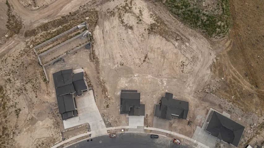 Newly constructed residential properties situated on a cul-de-sac