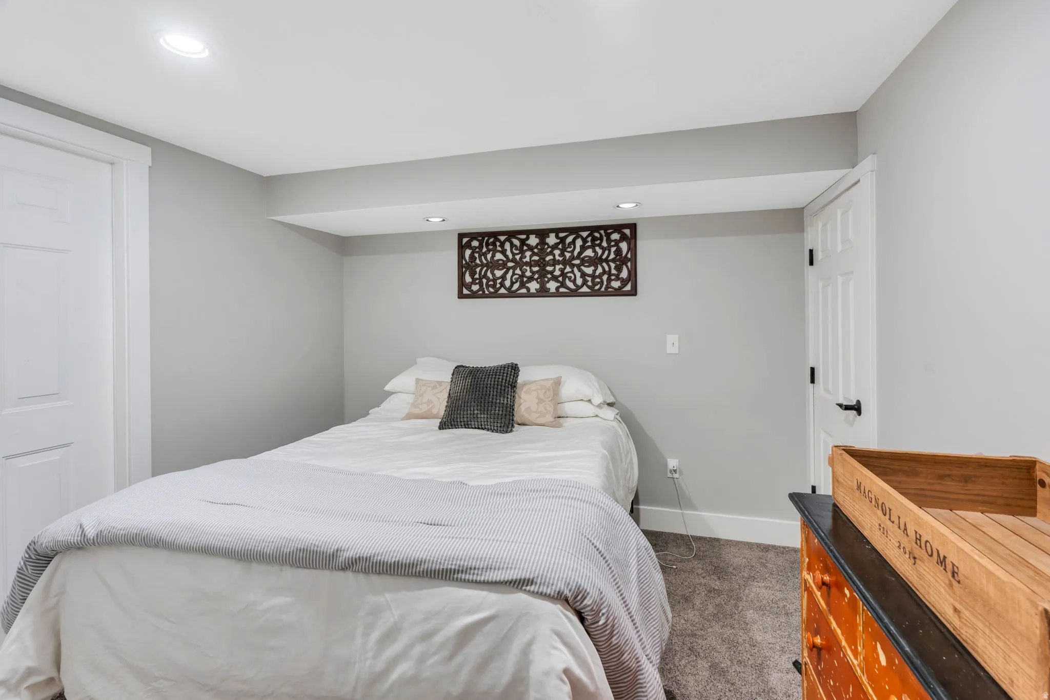 Flex room - can be used as an office or gym