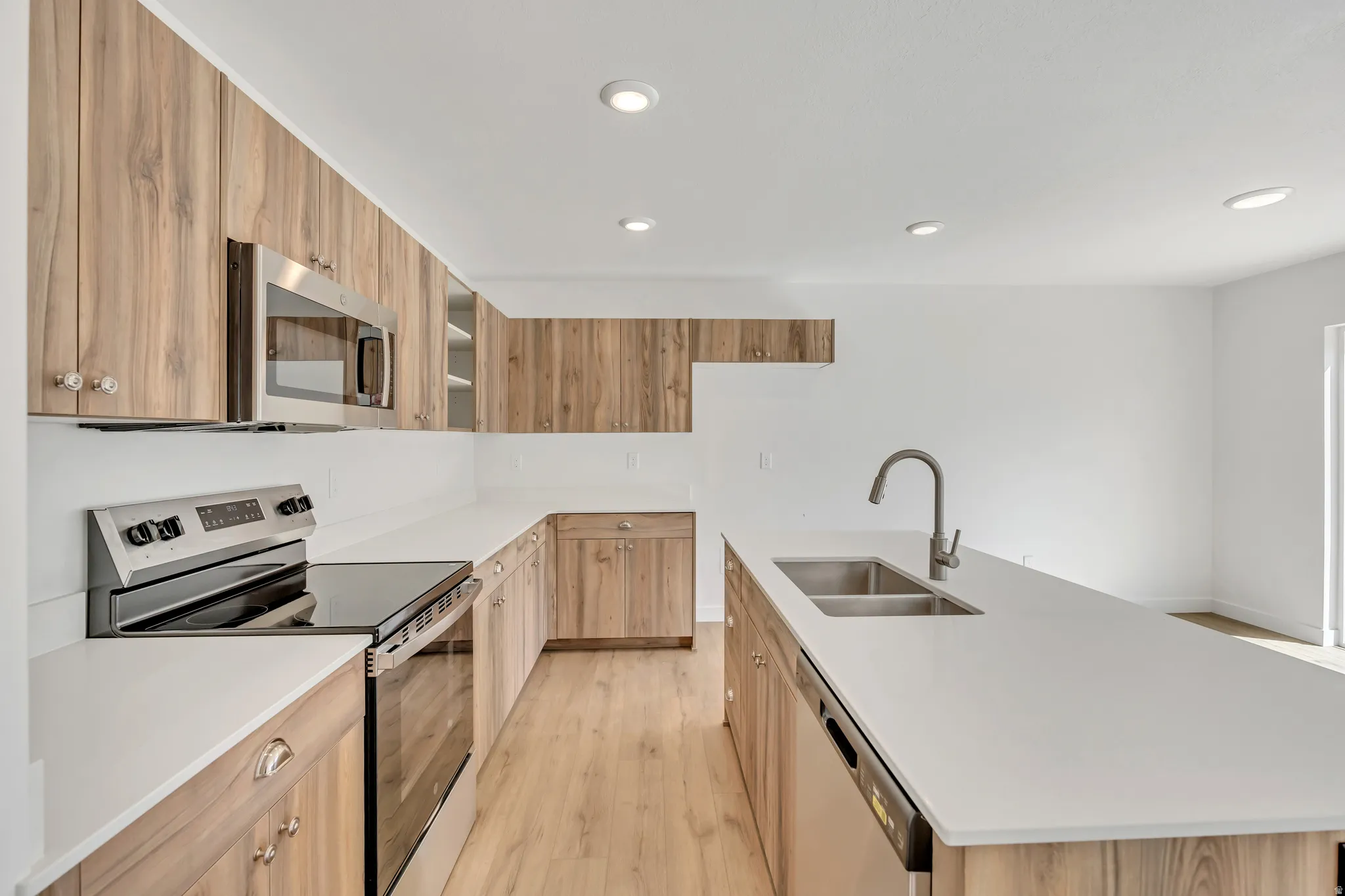 Photos of another home in the community. Choose your own colors/finishes!