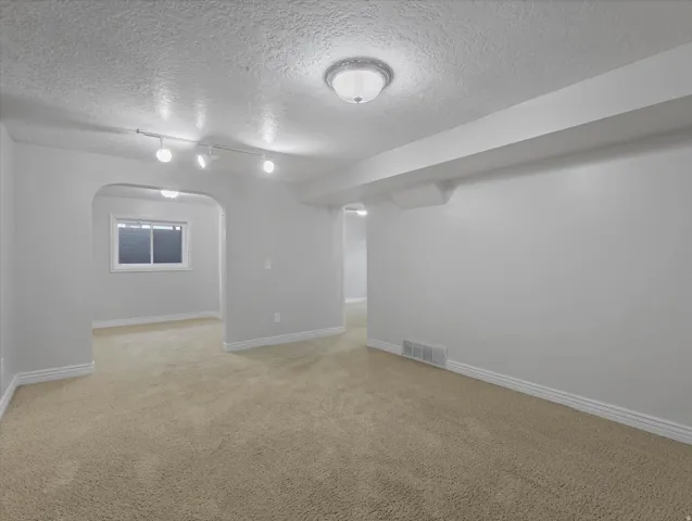 1105 N 1100 W, Farmington, Utah 84025