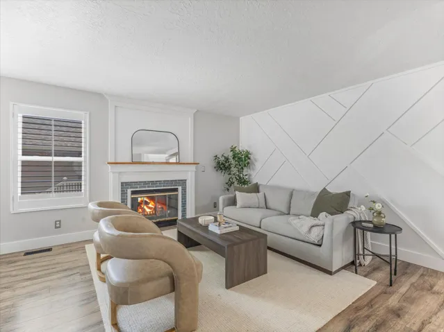 1105 N 1100 W, Farmington, Utah 84025