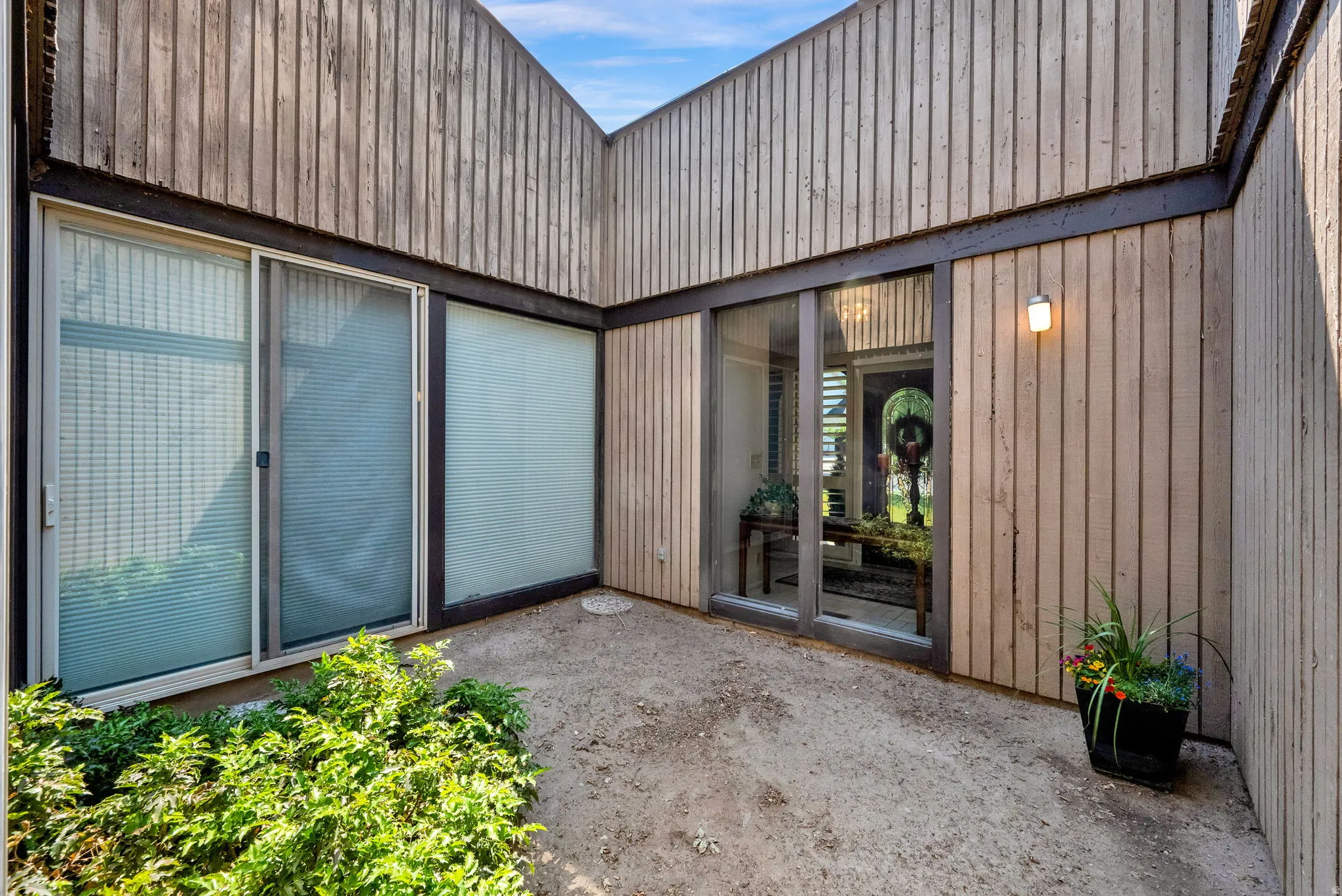 Private courtyard atrium.