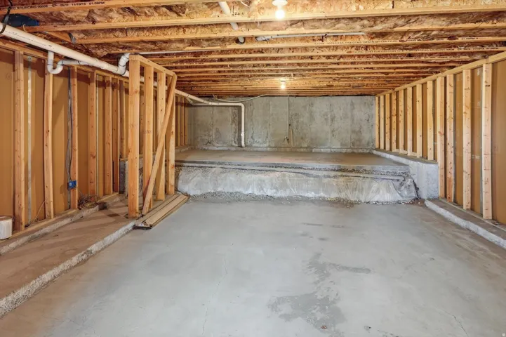 2581 N 500 W, Sunset, Utah 84015