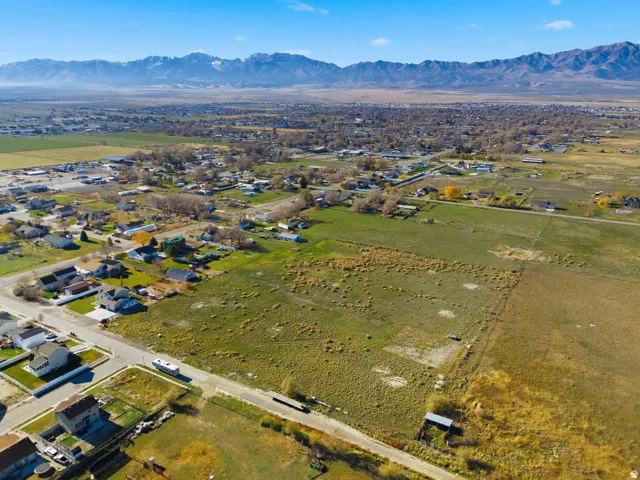 170 N Elliette Way, Grantsville, Utah 84029