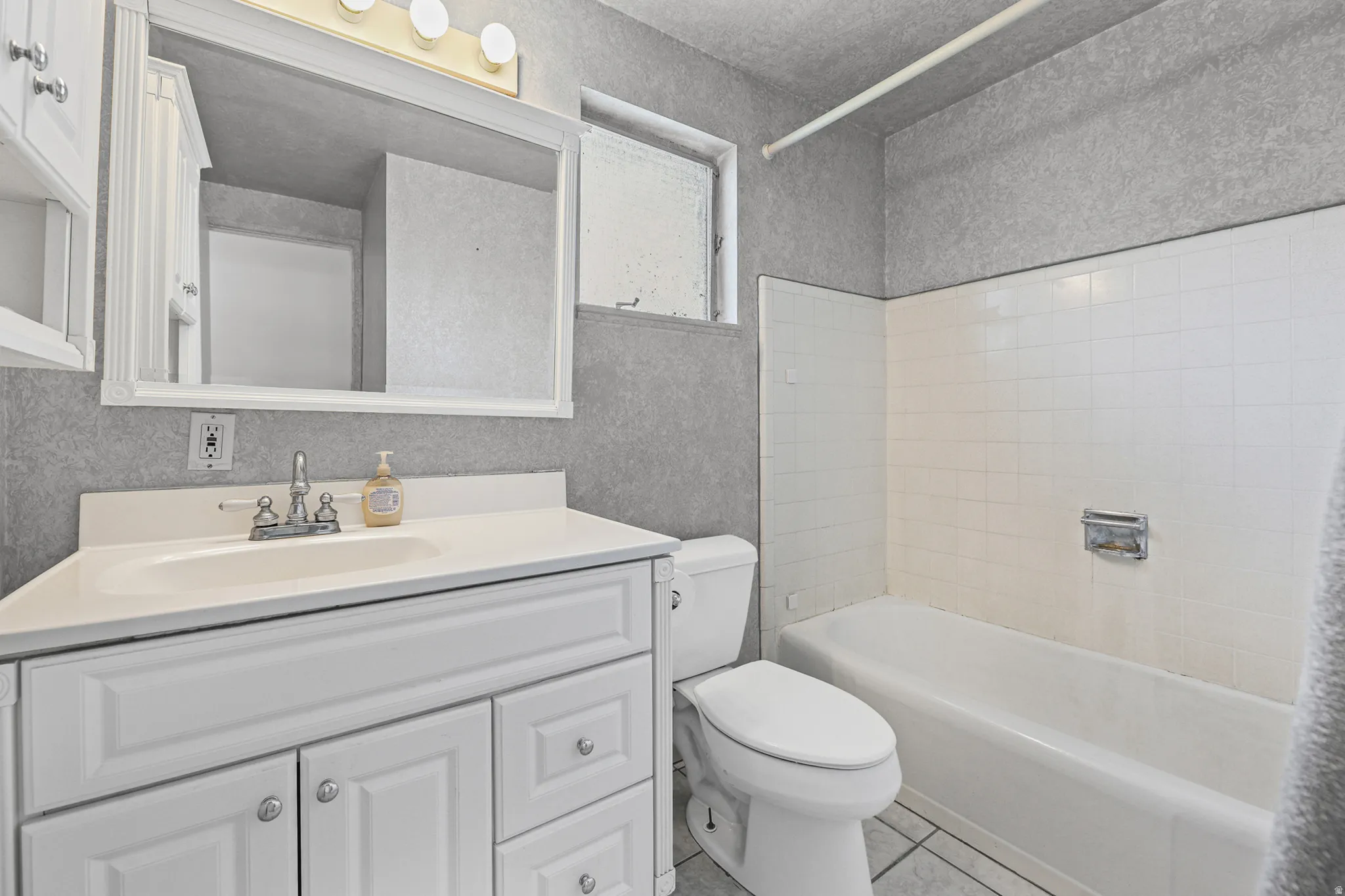 Full bathroom