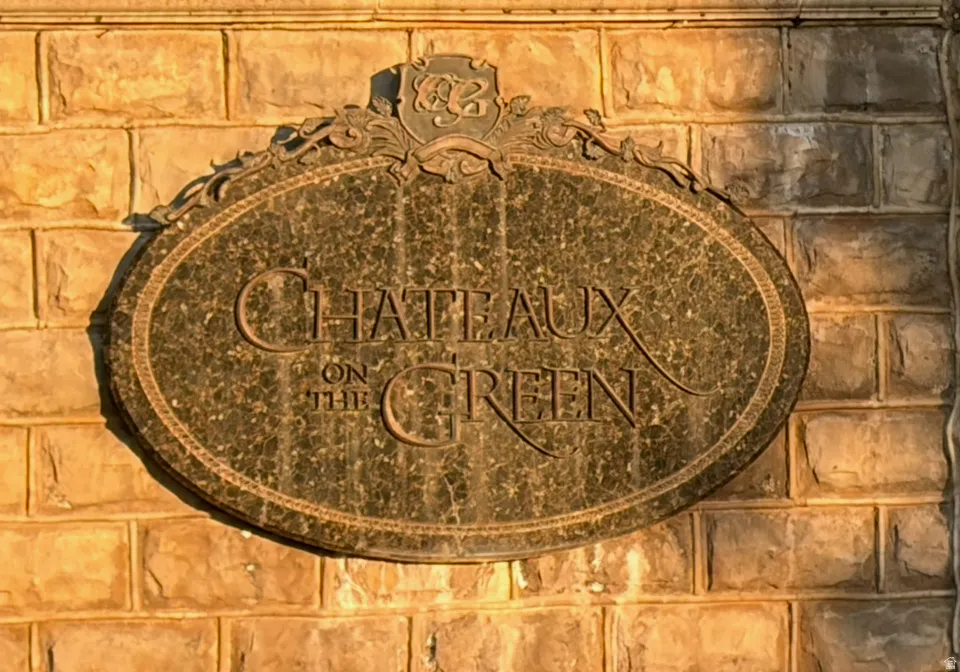 Chateaux on the Green
