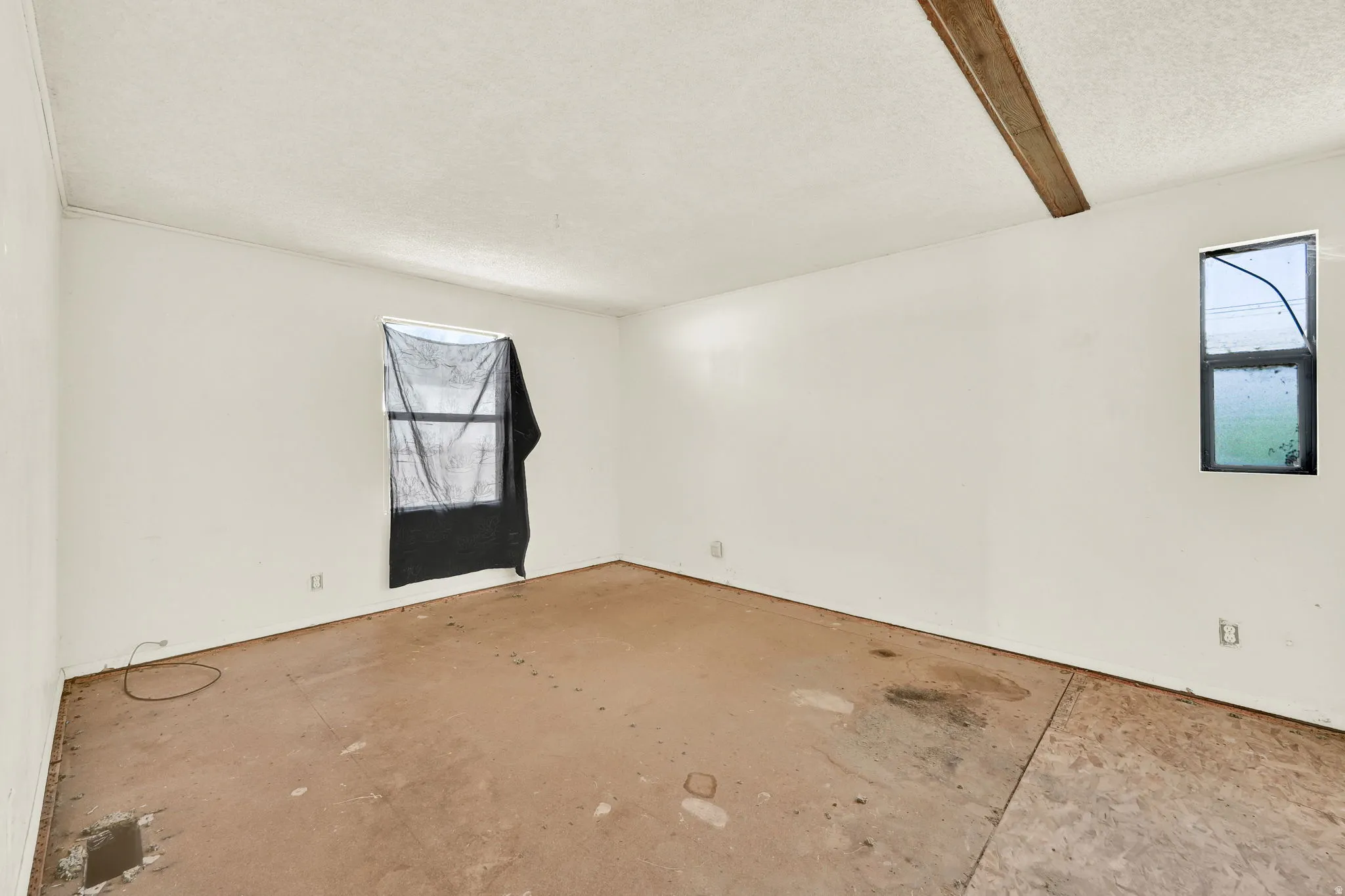 Spacious Primary Bedroom