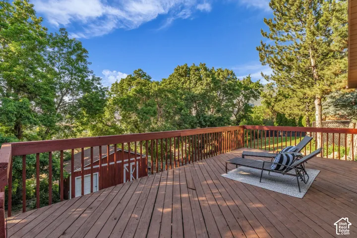 2600 Deer Run Dr, South Weber, Utah 84405