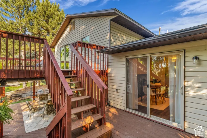 2600 Deer Run Dr, South Weber, Utah 84405