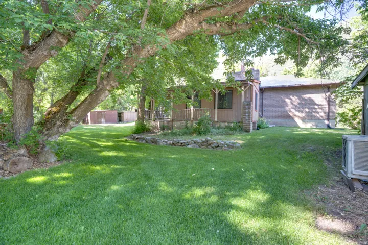 4765 S Haven Estates Dr, Daniel, Utah 84032