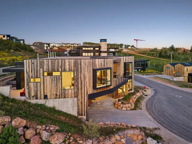 8452 E Spring Park Rd, Eden, Utah 84310