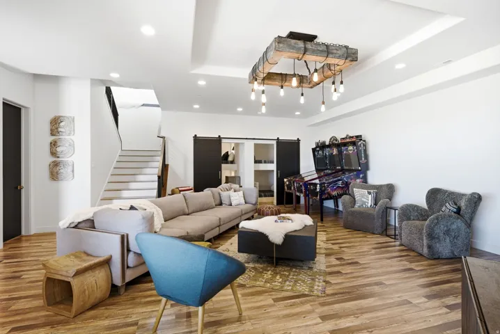 8452 E Spring Park Rd, Eden, Utah 84310