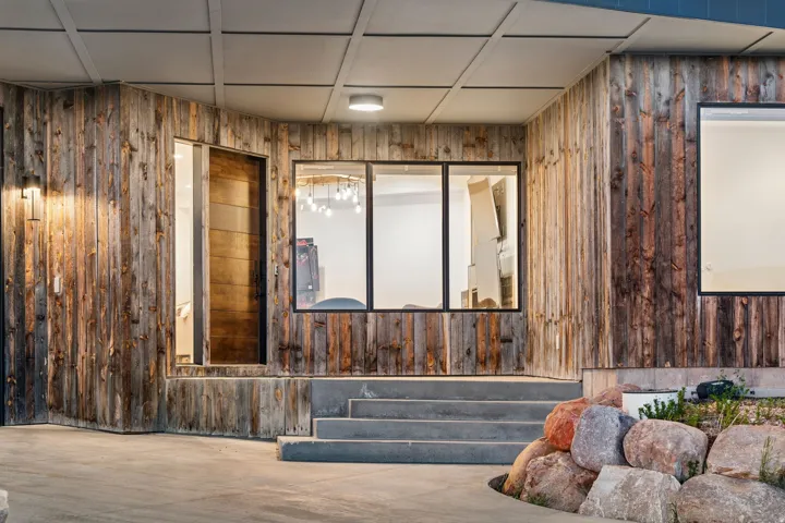 8452 E Spring Park Rd, Eden, Utah 84310