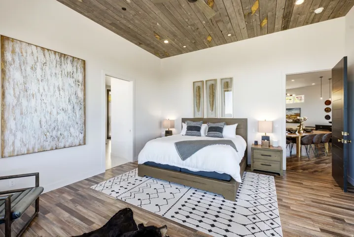 8452 E Spring Park Rd, Eden, Utah 84310