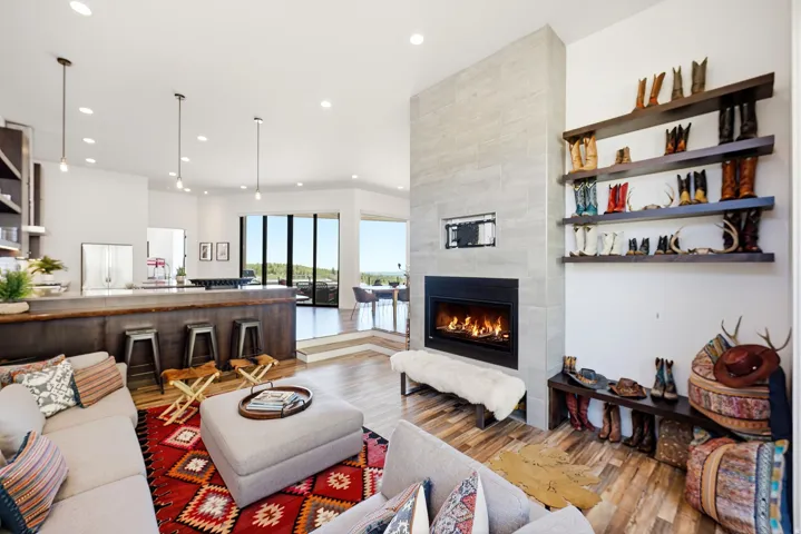8452 E Spring Park Rd, Eden, Utah 84310
