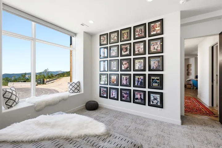8452 E Spring Park Rd, Eden, Utah 84310