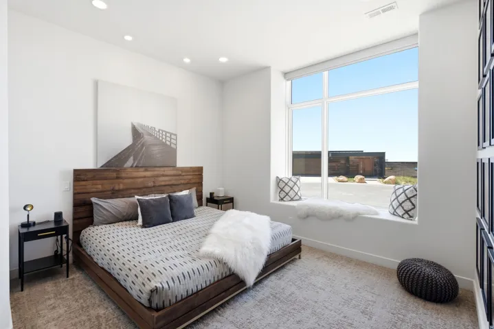 8452 E Spring Park Rd, Eden, Utah 84310