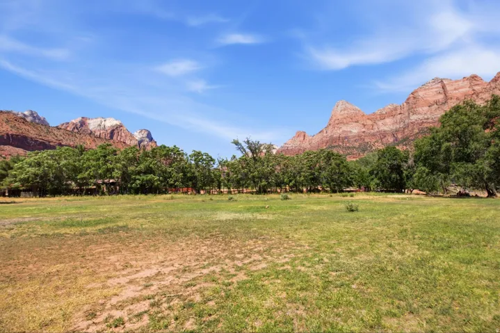 1 Park Ln, Springdale, Utah 84767