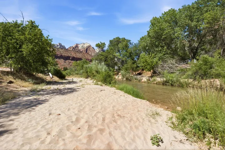 1 Park Ln, Springdale, Utah 84767