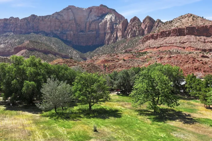 1 Park Ln, Springdale, Utah 84767