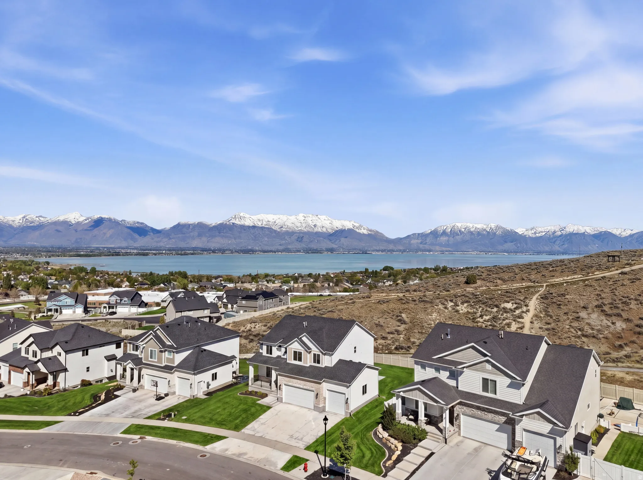 The lawn in this photo is AI generated and intended for illustrative purposes only