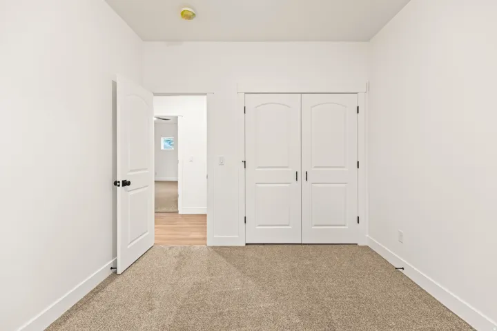 Neutral tone wall finishes