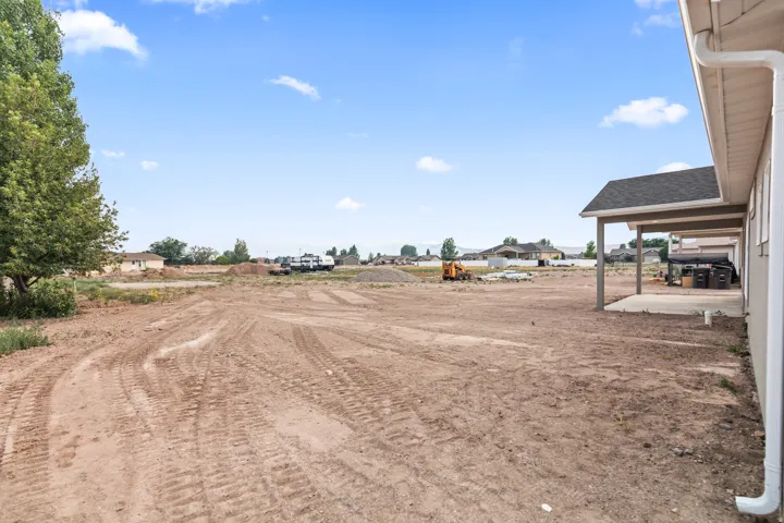 Expansive undeveloped lot providing significant space for customization