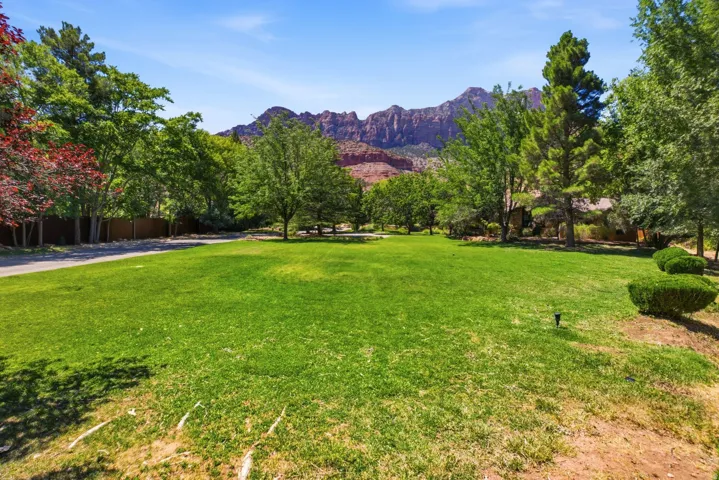 101 Gifford Dr, Springdale, Utah 84767