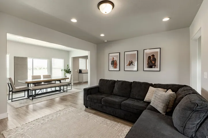 9283 N Vernham Ln, Eagle Mountain, Utah 84005