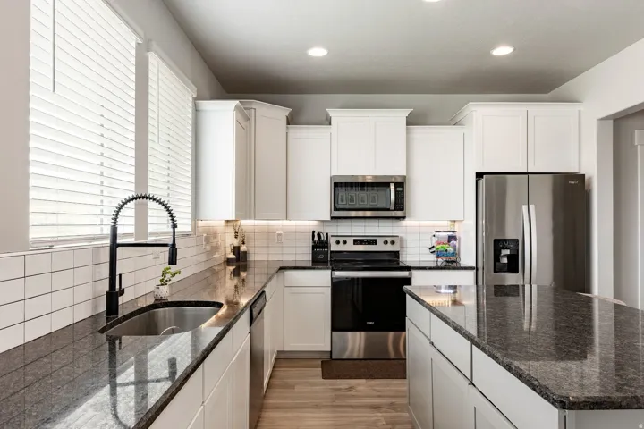 9283 N Vernham Ln, Eagle Mountain, Utah 84005