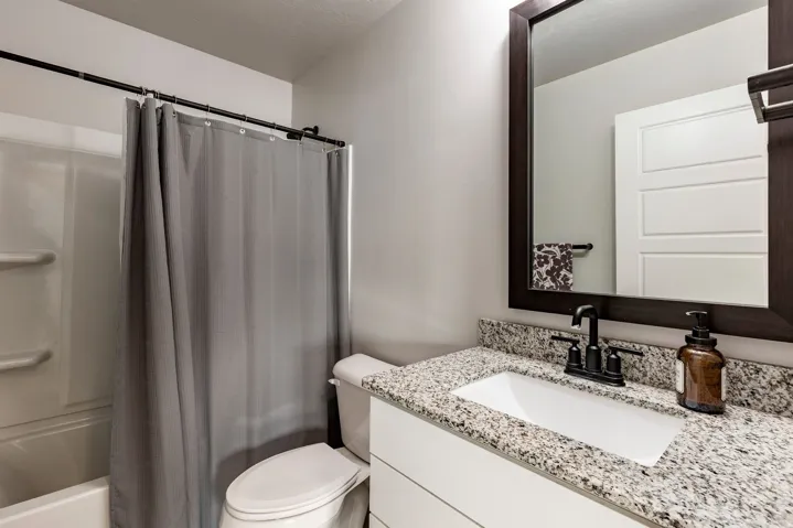 9283 N Vernham Ln, Eagle Mountain, Utah 84005