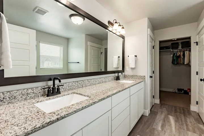 9283 N Vernham Ln, Eagle Mountain, Utah 84005