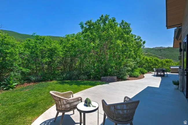 11651 N Soaring Hawk Ln, Hideout, Utah 84036