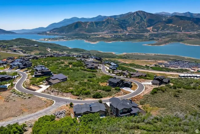 11651 N Soaring Hawk Ln, Hideout, Utah 84036