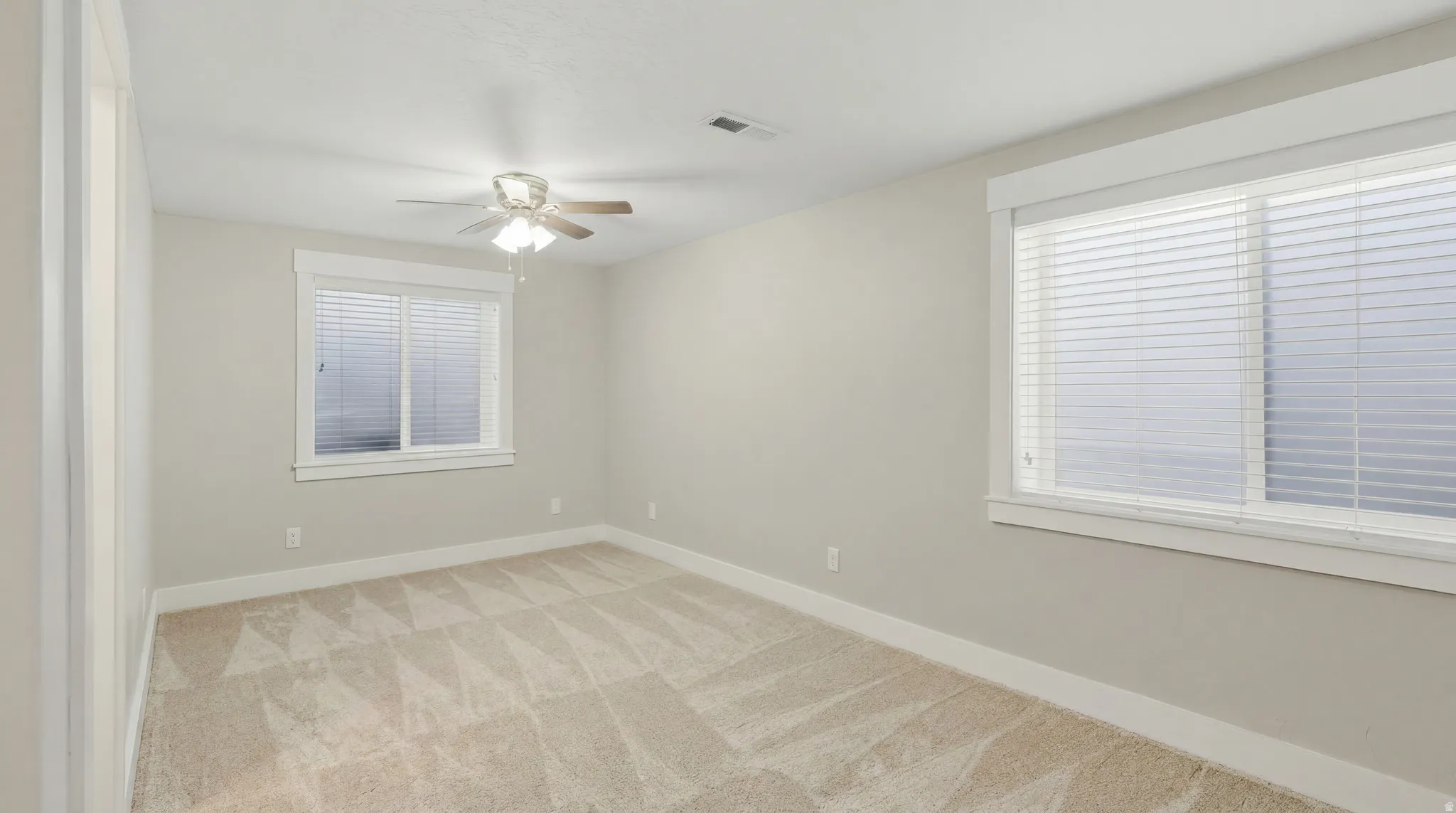 5th bedroom with brand new carpet