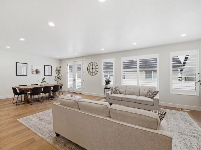 1268 W Moon Way, Riverton, Utah 84065
